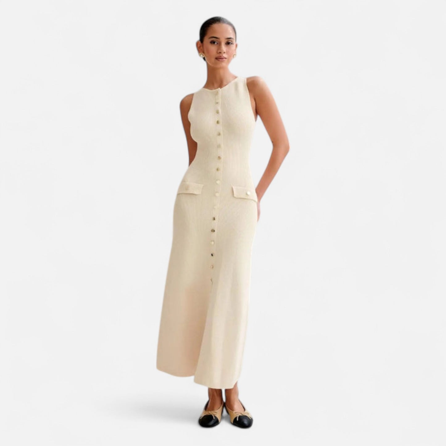 Vivellamode | Chic Old Money Sleeveless Maxi Dress – Elegant Buttoned Down Design